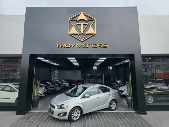 CHEVROLET SONIC 1.6 LTZ SEDAN 16V FLEX 4P AUTOMÁTICO